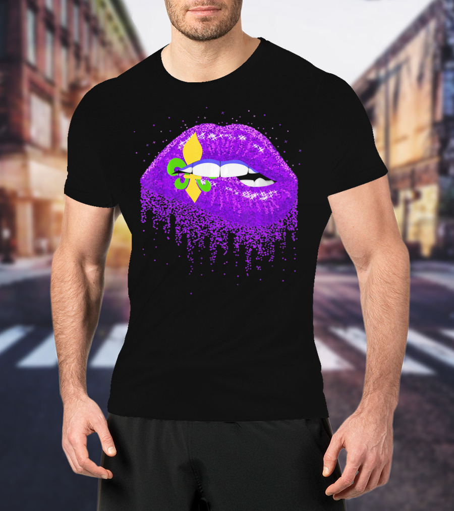 Funny Mardi Gras Purple Glitter Lips With Fleur-de-Lis T-Shirt
