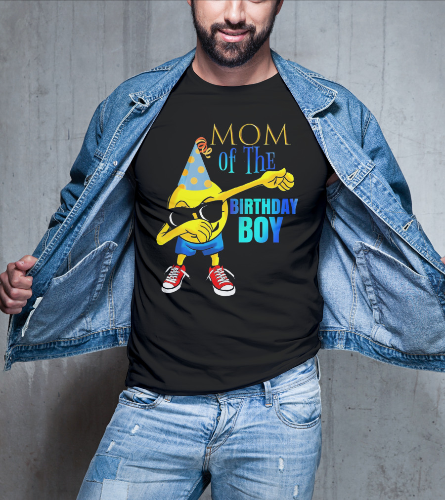 MOM Of The Birthday Boy Dancing Dabbing Emoji T-Shirt