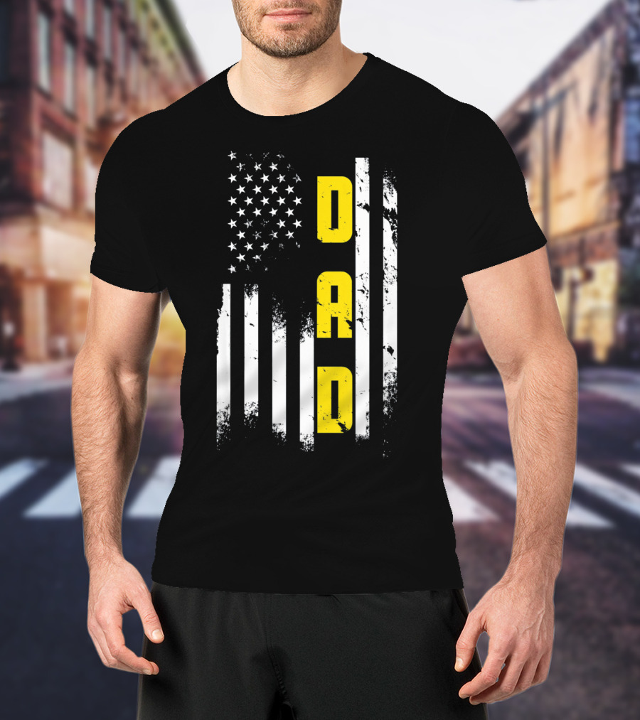 Thin Gold Line Flag Dad 911 Dispatcher Father's Day T-Shirt
