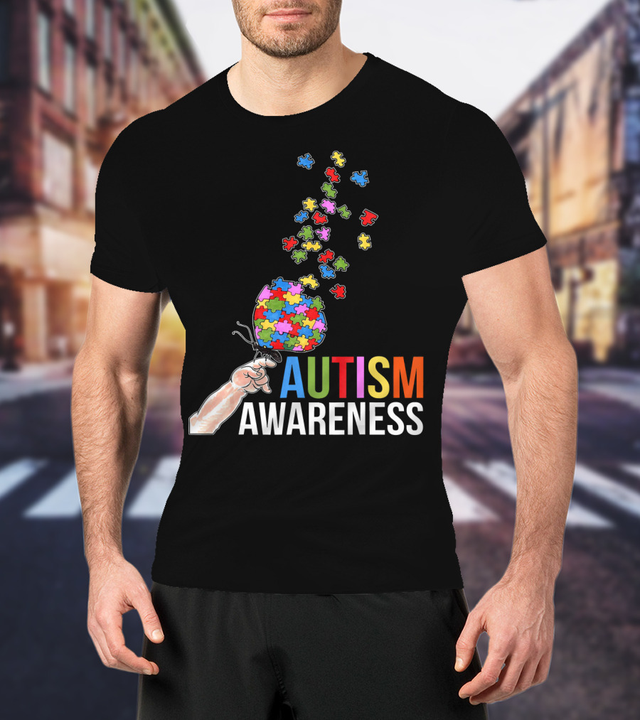 Autism Awareness Butterfly Puzzle Pieces Balloon T-Shirt