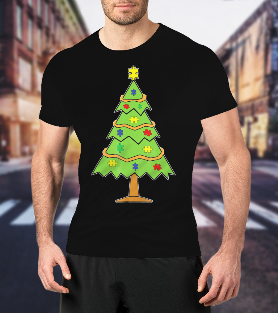 Autism Awareness Christmas Tree With Colorful Puzzle Pieces T-Shirt