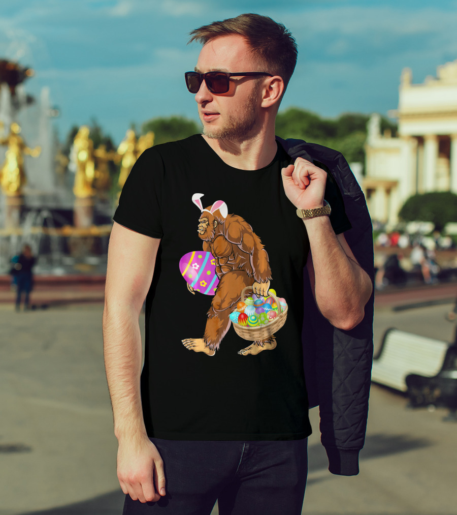 Bigfoot Easter Egg Hunt With Bunny Ears And Basket T-Shirt
