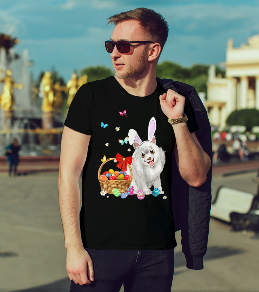 Samoyed Bunny Ear Rabbit Easter Eggs Basket Butterflies T-Shirt