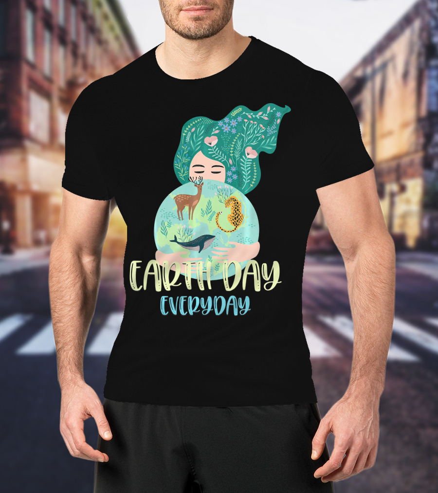 EARTH DAY EVERYDAY For Girls With Nature And Wildlife Elements T-Shirt