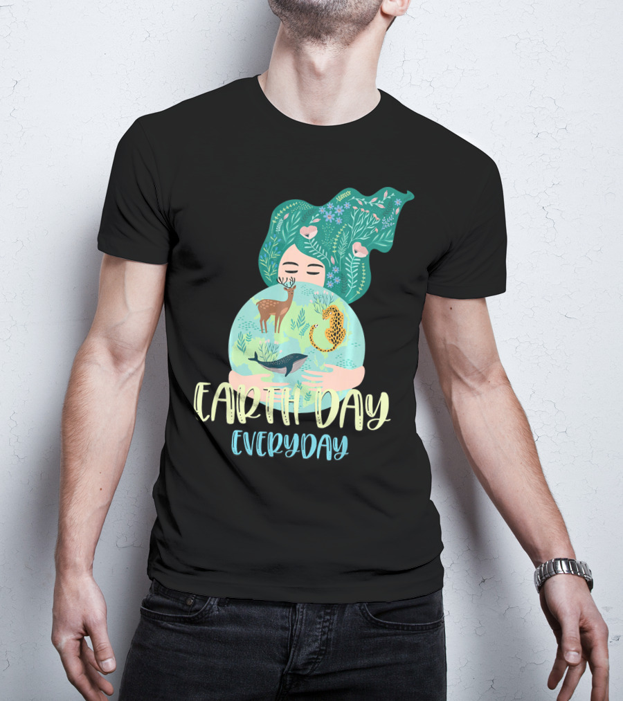 EARTH DAY EVERYDAY For Girls With Nature And Wildlife Elements T-Shirt