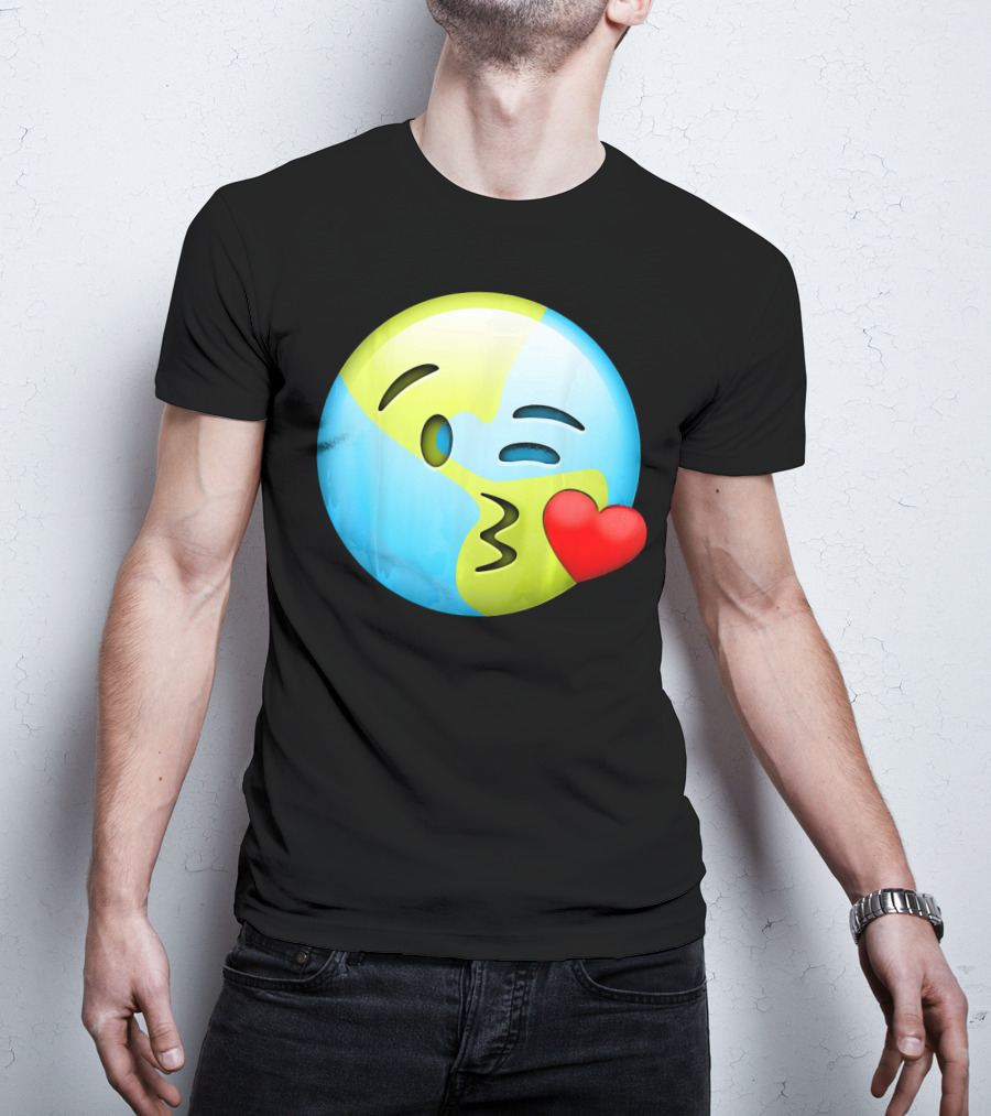 Cute Earth Day Kiss Emoji Lips Kids Emoticon T-Shirt