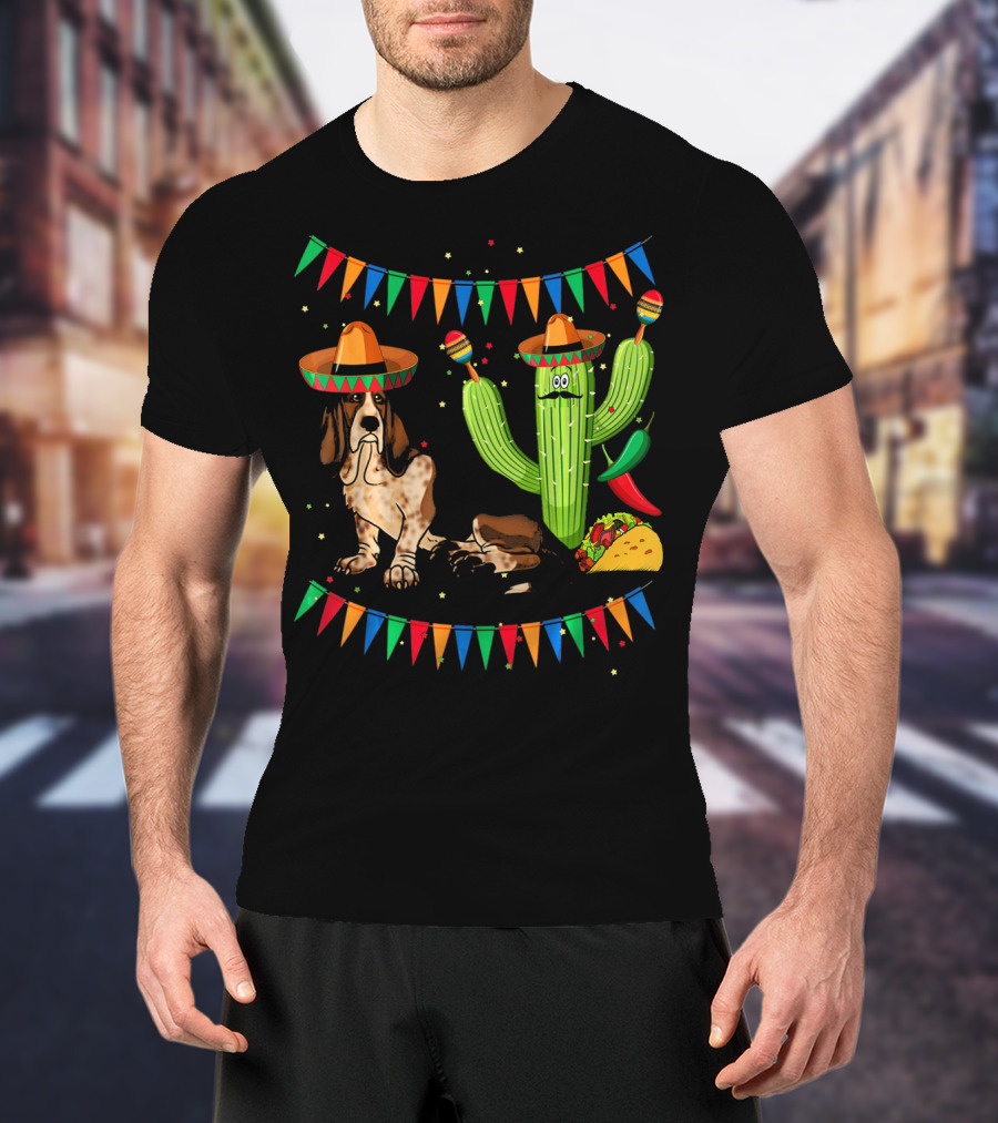Sombrero Basset Hound Dog Mexico Cinco Cactus Taco Fiesta Decor T-Shirt