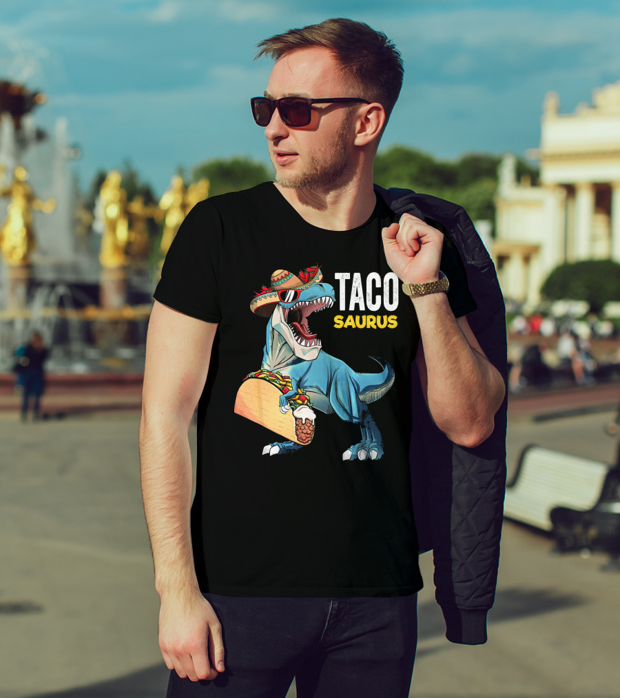 Taco Tuesday Cinco De Tacosaurus Dinosaur Sombrero T-Shirt