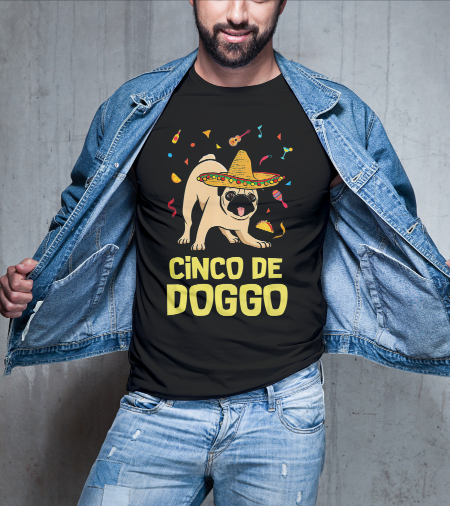 Funny Cinco De Doggo Sombrero Taco Pug T-Shirt
