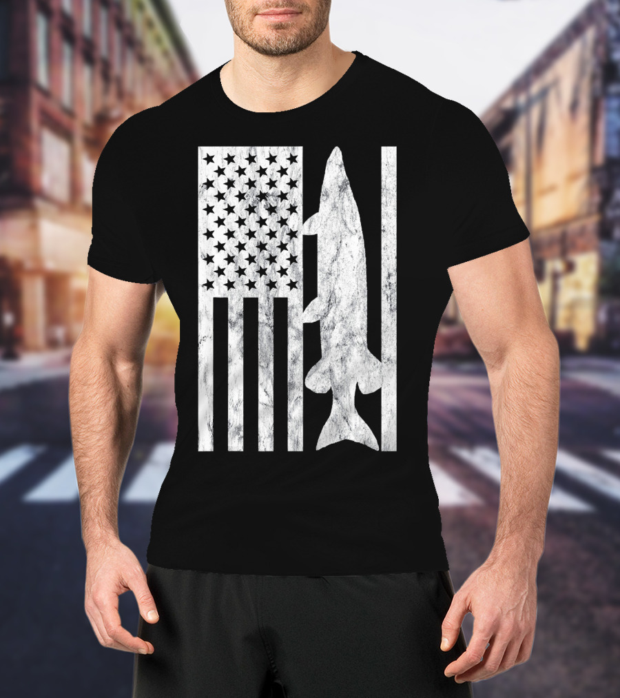 American Flag Musky Fishing T-Shirt