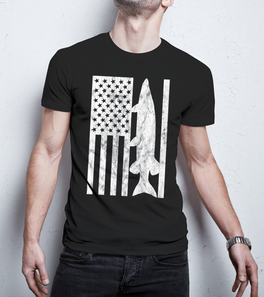 American Flag Musky Fishing T-Shirt