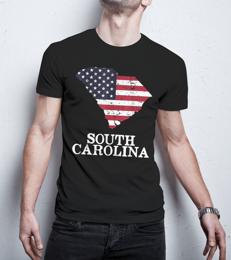 South Carolina Map With American Flag T-Shirt