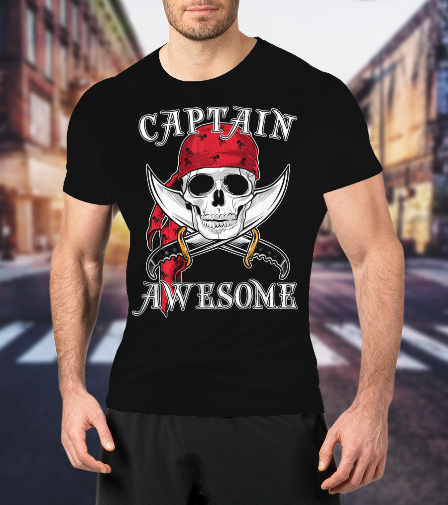 Captain Awesome Skull Pirate With Red Bandana And Swords Halloween T-Shirt