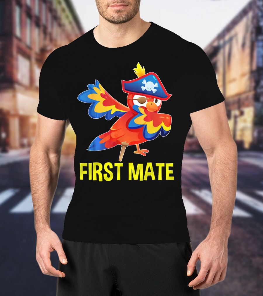 First Mate Parrot With Pirate Hat And Patch T-Shirt