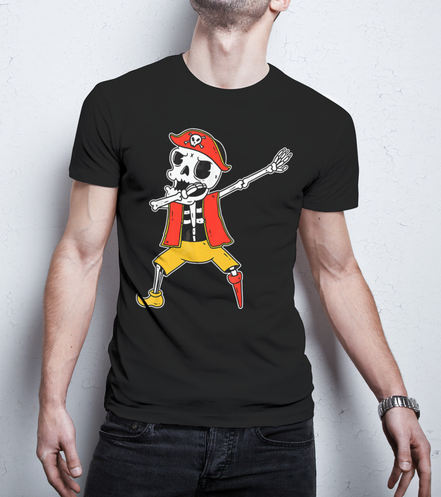 Dabbing Skeleton Pirate Skull And Crossbones Hat T-Shirt