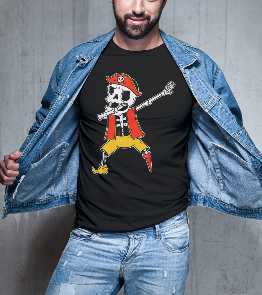 Dabbing Skeleton Pirate Skull And Crossbones Hat T-Shirt
