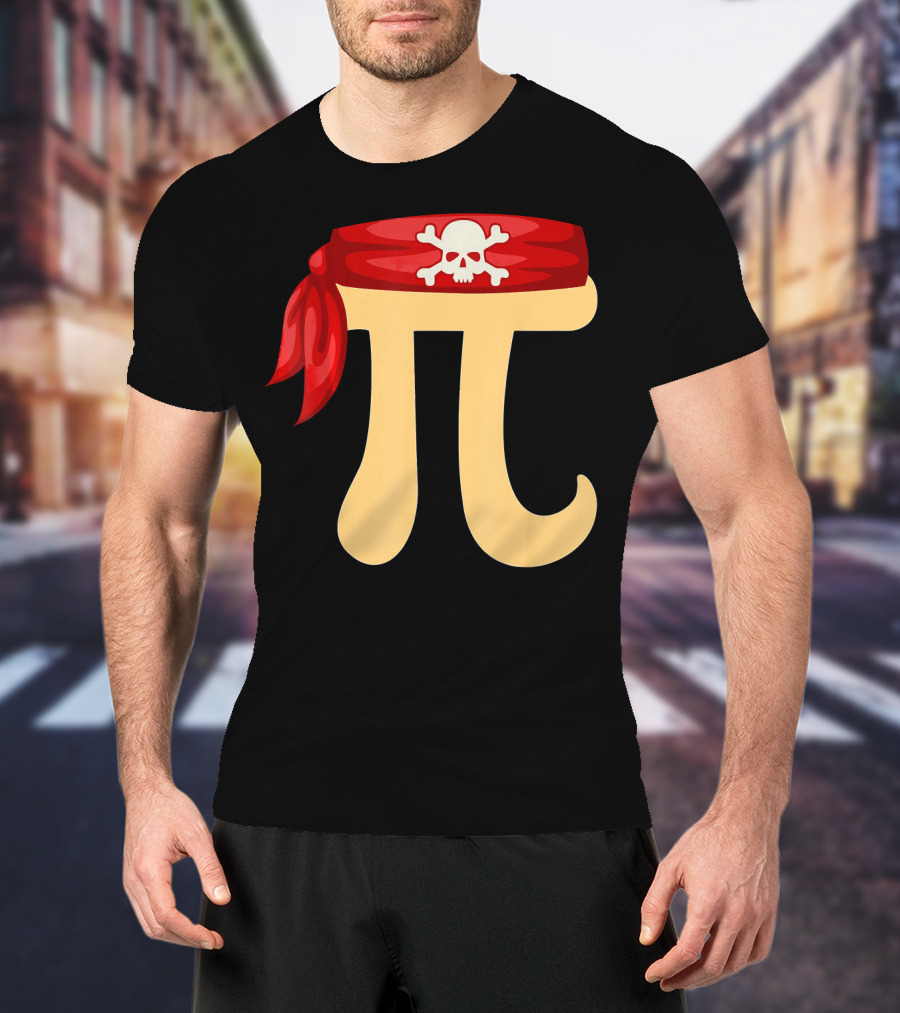Pirate Pi Skull Crossbones Halloween Costume Math Pie T-Shirt
