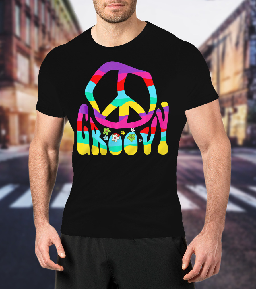 Groovy Rainbow Colorful Peace Sign Symbol With Flowers 60s 70s T-Shirt