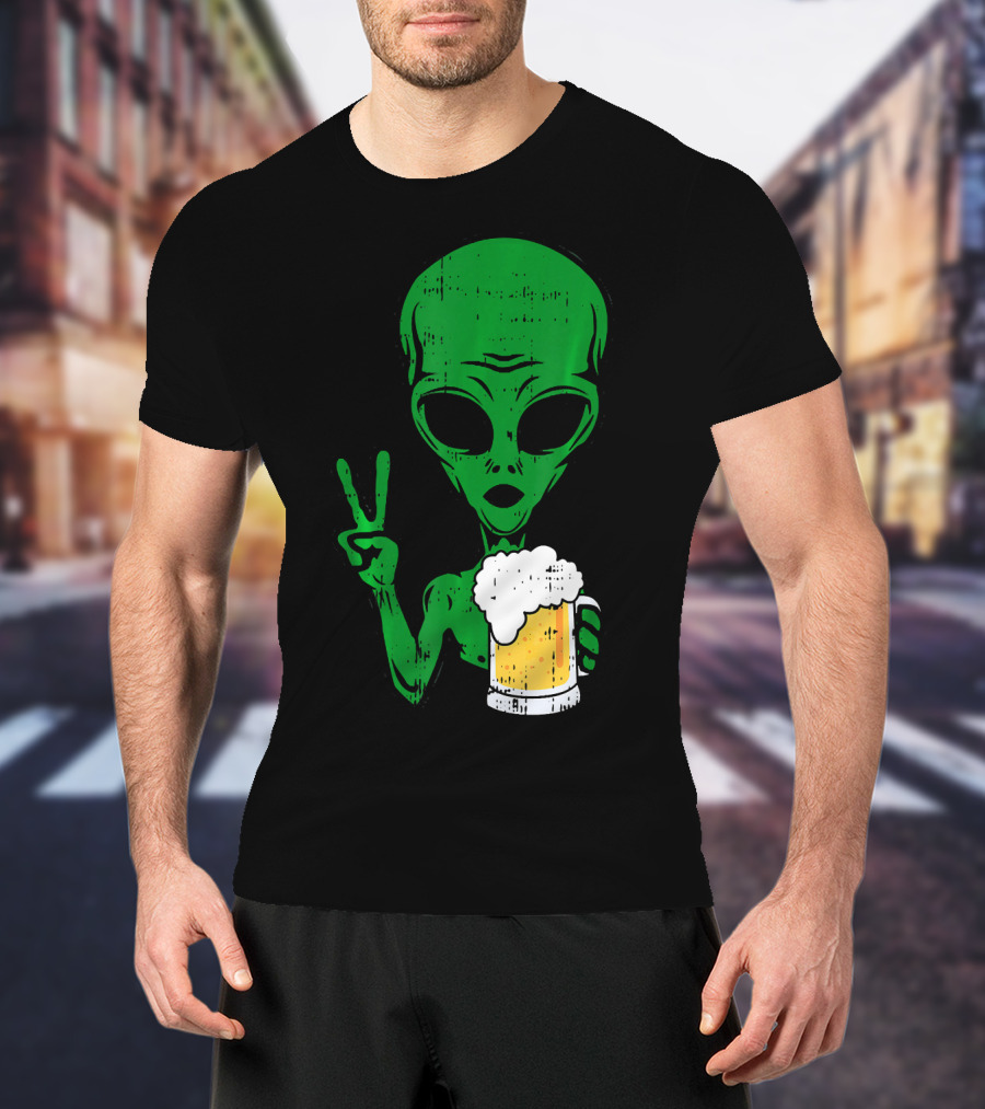 Area 51 Alien Peace Sign Drinking Beer T-Shirt