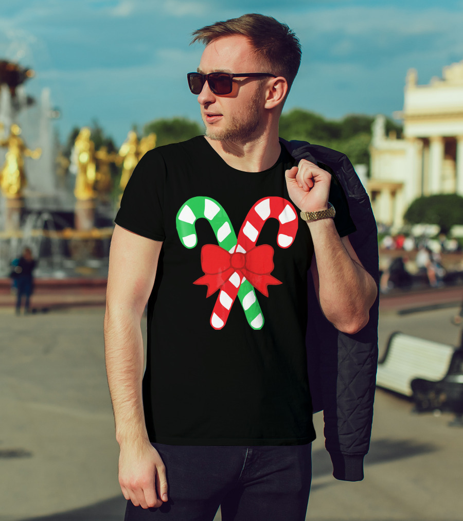 Candy Canes Christmas Holiday Red Bow Iconic Symbols T-Shirt