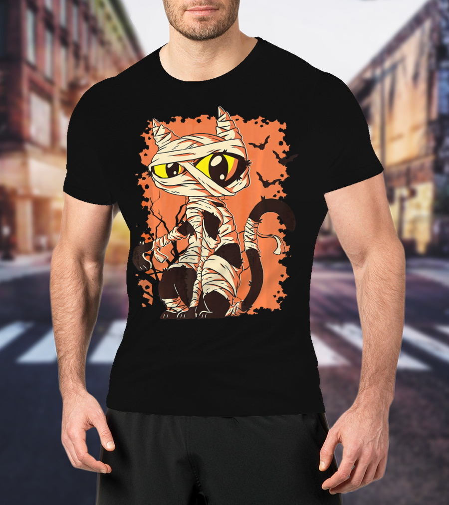 Mummy Cat With Yellow Eyes And Halloween Bats T-Shirt