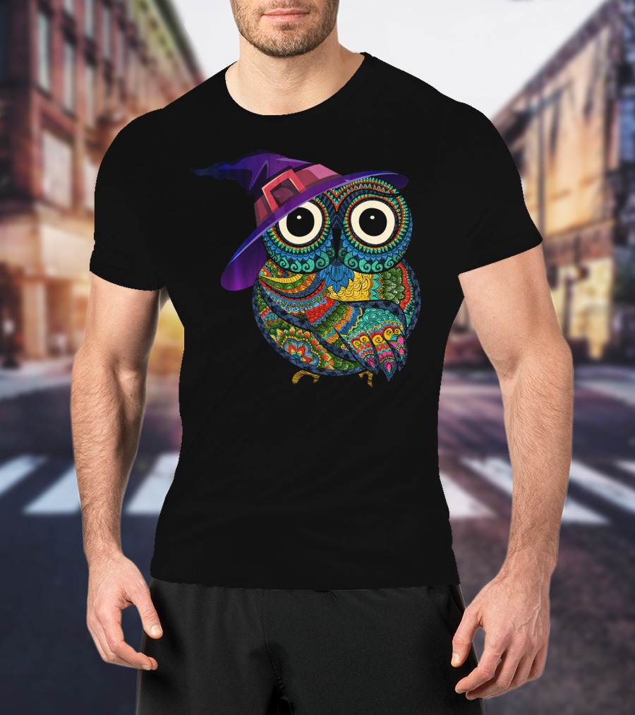 Colorful Owl With Witch Hat In Halloween Costume Fun T-Shirt