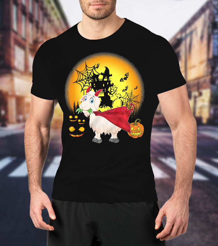 Funny Goat Halloween Cape Haunted House Pumpkins Spooky Night T-Shirt