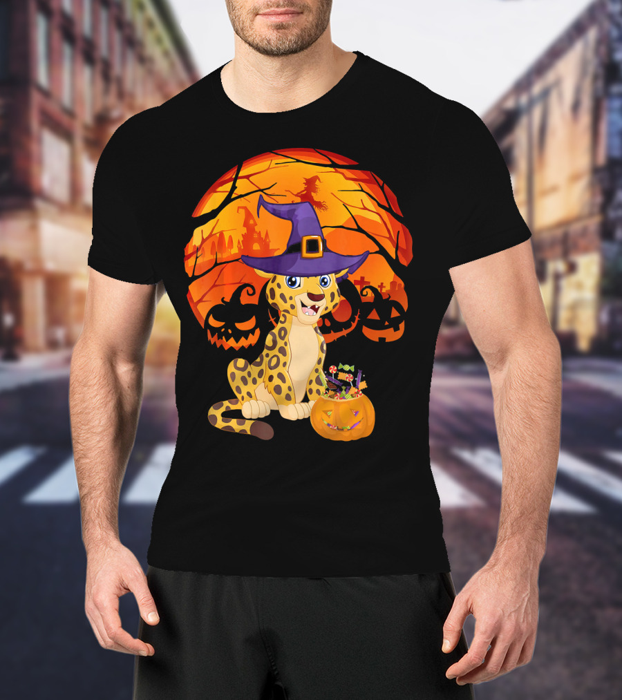 Halloween Costume Leo Witch Hat Leopard Jack-o'-Lantern Moon Shadows T-Shirt