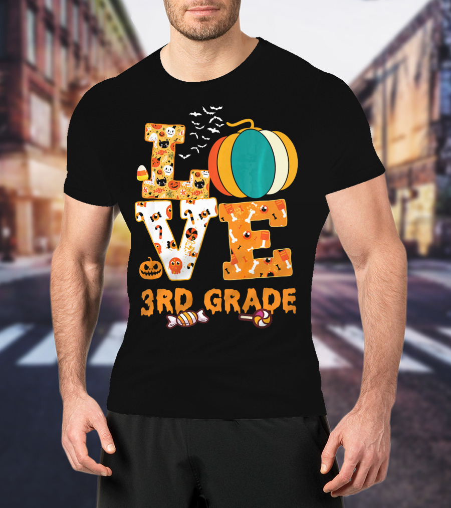 Funny Halloween Love 3rd Grade Teacher Pumpkin Candy Bats T-Shirt