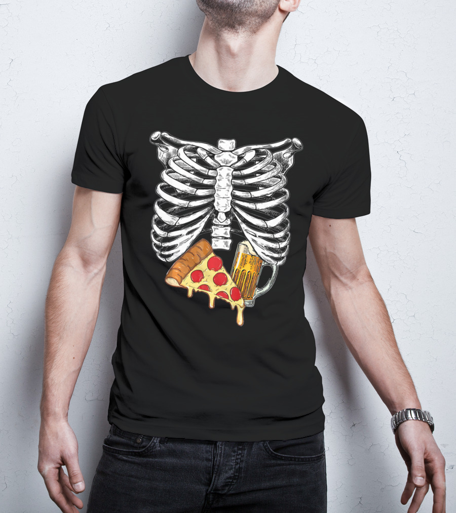 Skeleton Pregnancy Halloween Pizza And Beer Mug T-Shirt