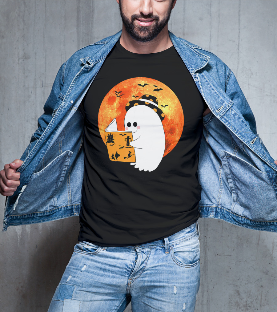 Halloween Ghost Reading Boo Books With Orange Moon And Bats T-Shirt