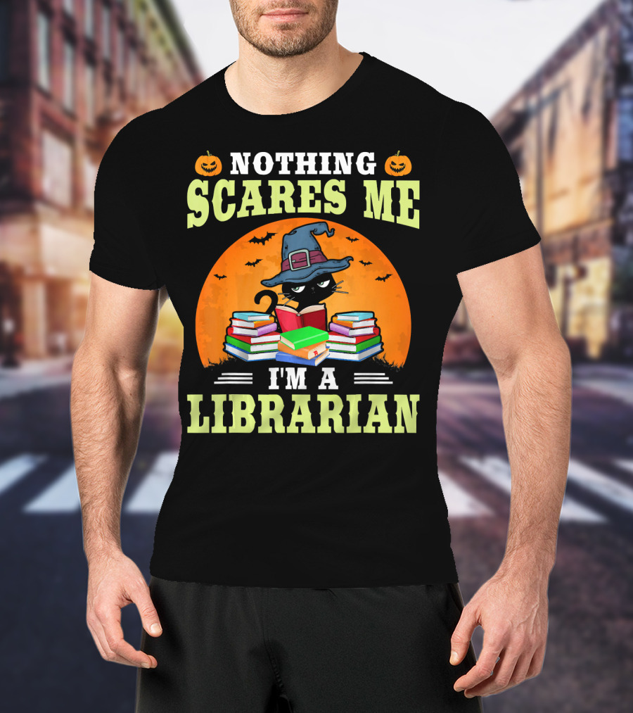 Nothing Scares Me I'm A Librarian Halloween Cat With Books And Witch Hat T-Shirt