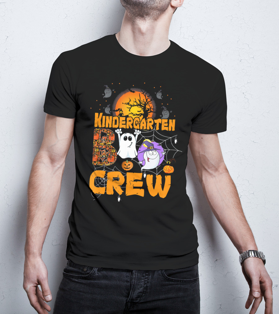 Kindergarten Boo Crew Halloween Teacher Ghosts Pumpkin Moon T-Shirt