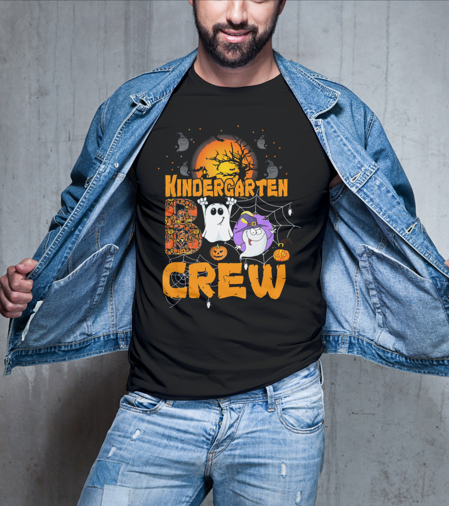 Kindergarten Boo Crew Halloween Teacher Ghosts Pumpkin Moon T-Shirt