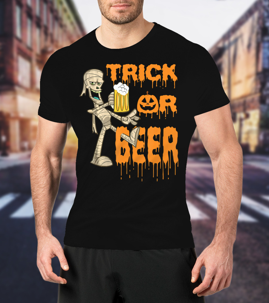 Trick Or Beer Mummy With Pumpkin And Mug T-Shirt