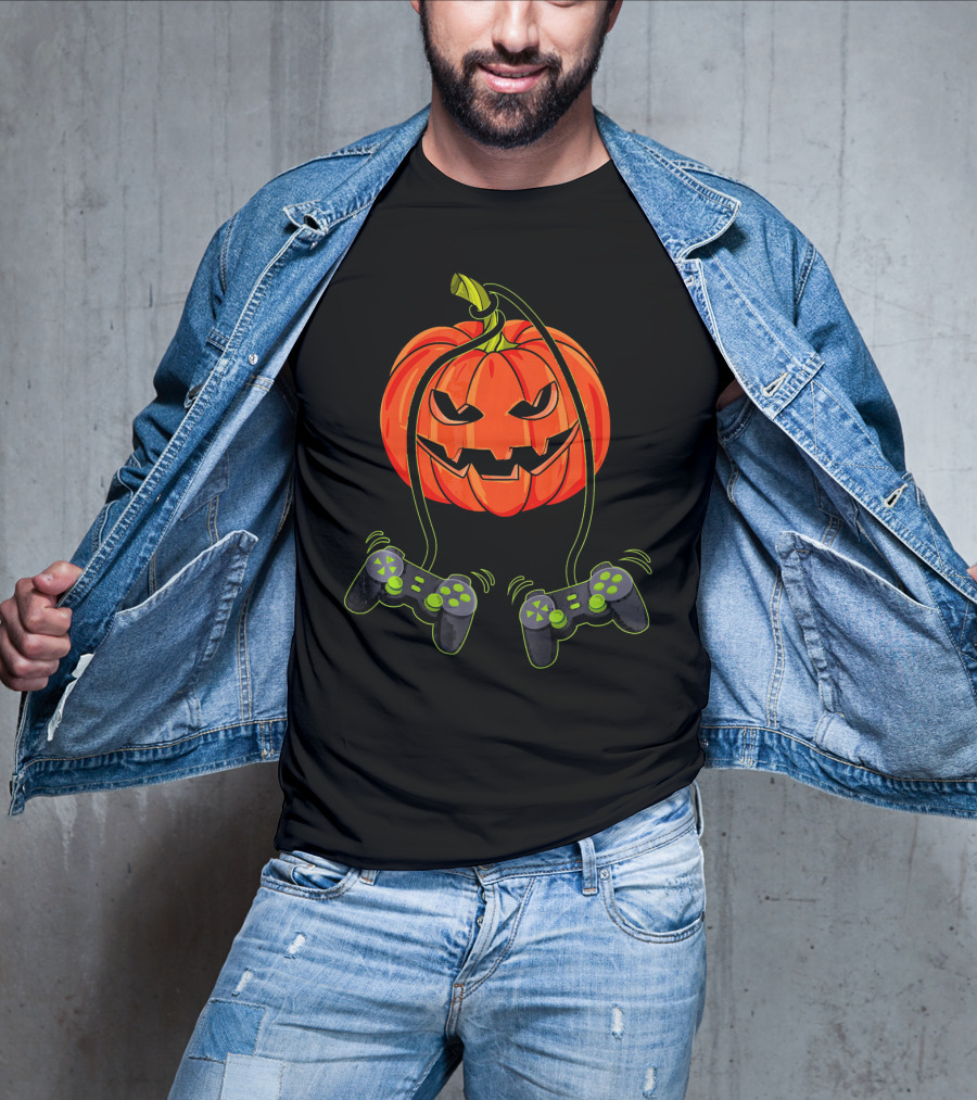 Jack O Lantern With Dual Video Game Controllers T-Shirt