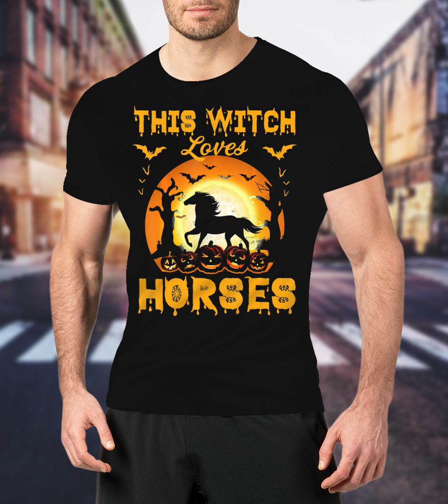 This Witch Loves Horses Halloween Moon And Pumpkins T-Shirt