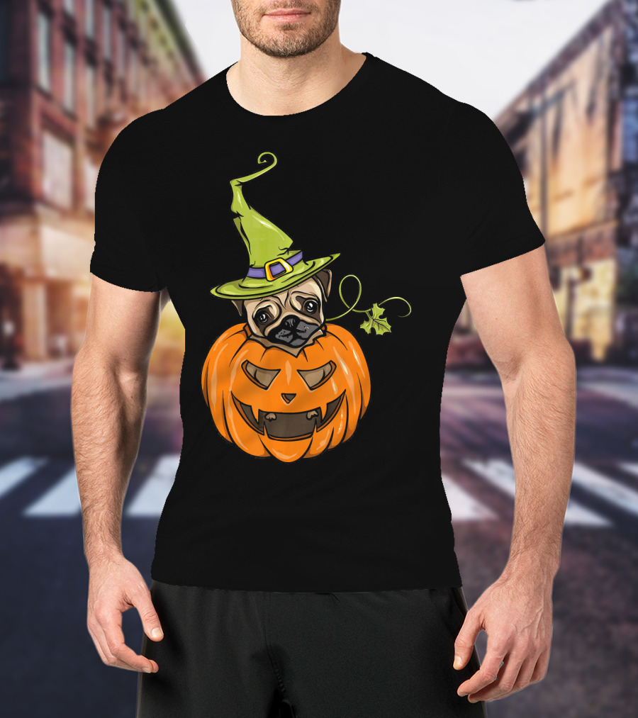 Pumpkin Pug Witch Halloween Costume Women T-Shirt