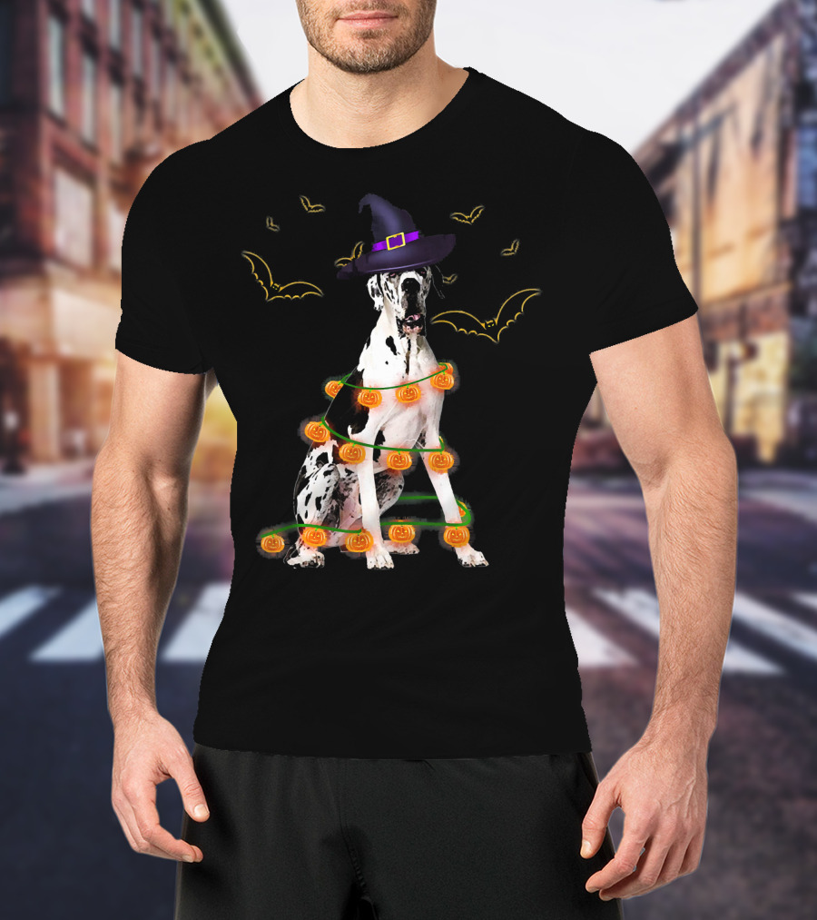 Halloween Great Dane Dog With Witch Hat And Pumpkin Lights Surrounded By Bats T-Shirt