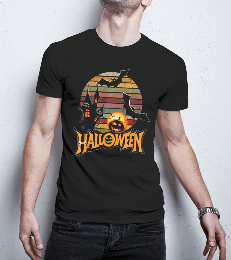 Halloween Retro Scary Trick Or Treat Haunted House Bats Pumpkin T-Shirt