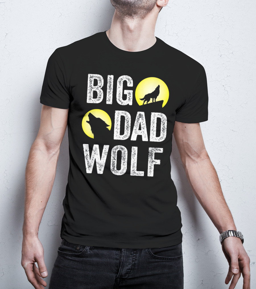 Big Dad Wolf Howling T-Shirt