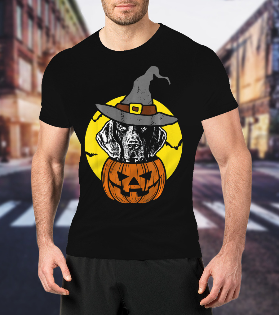 German Shorthaired Pointer Witch Hat Pumpkin Halloween Moon T-Shirt