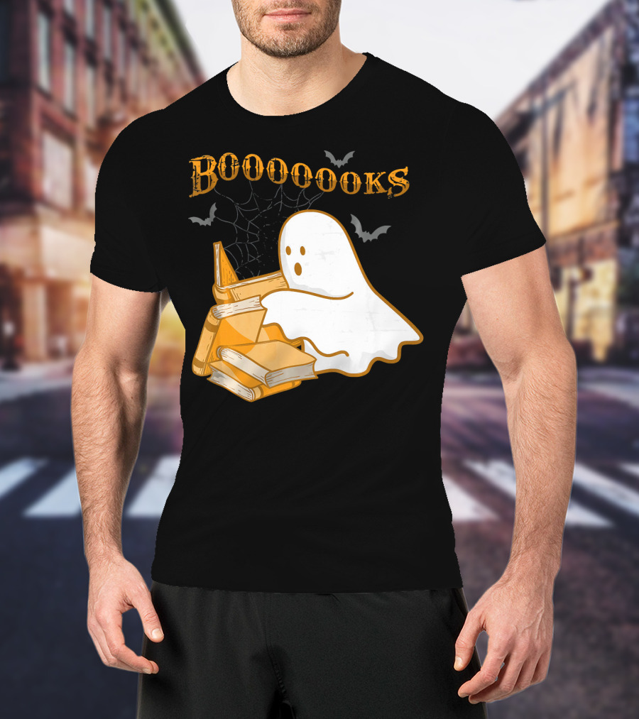Booooooks Ghost Reading Bat Halloween Teacher T-Shirt