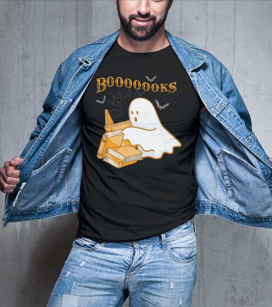 Booooooks Ghost Reading Bat Halloween Teacher T-Shirt
