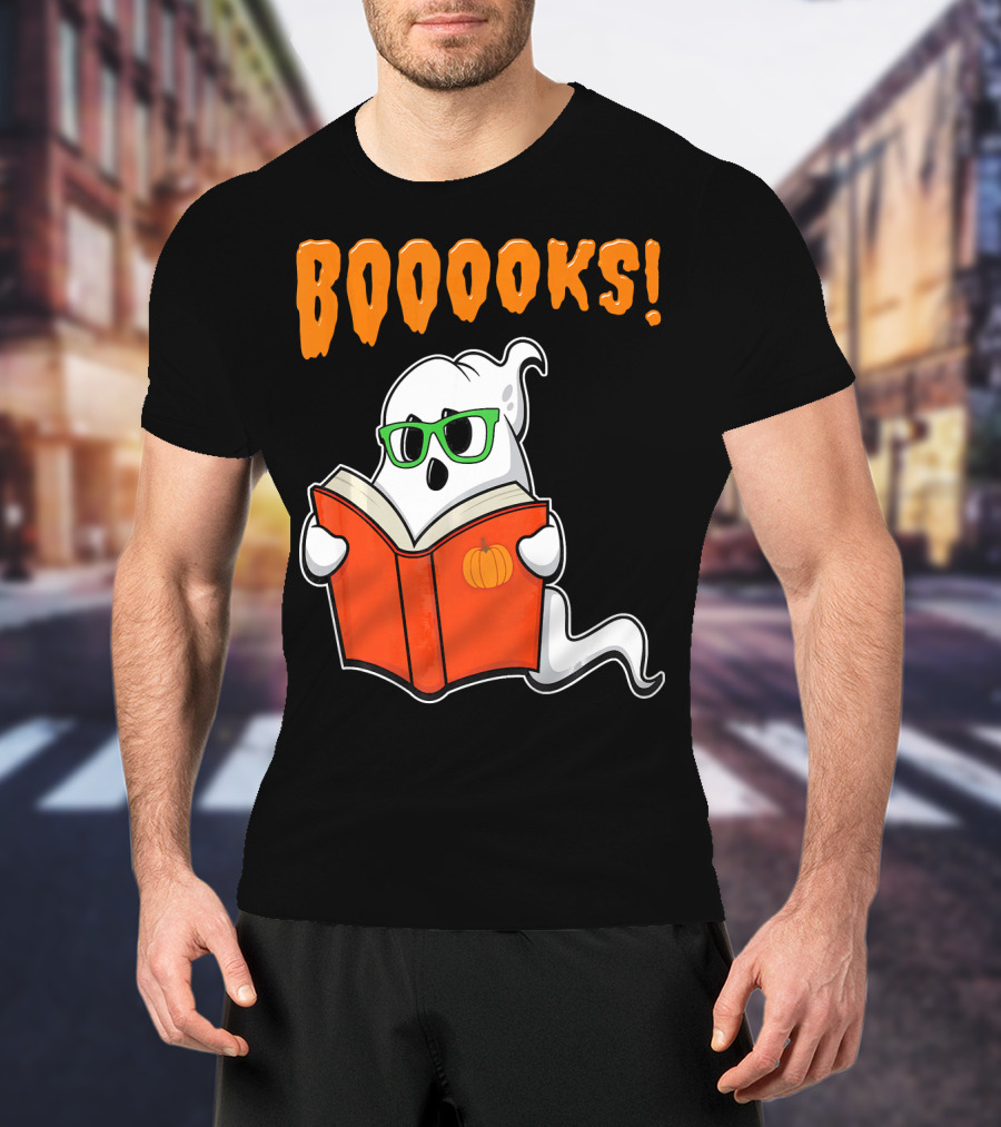 Booooks Ghost With Green Glasses And Pumpkin Book Funny Teacher Halloween T-Shirt