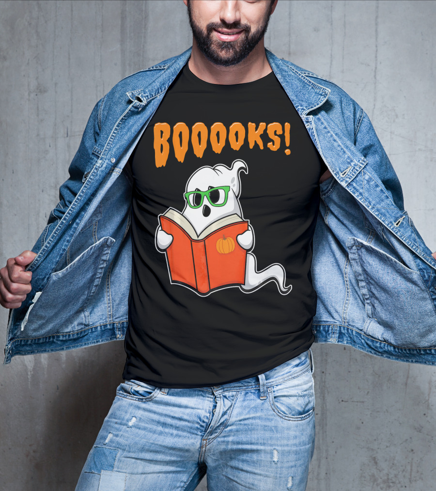Booooks Ghost With Green Glasses And Pumpkin Book Funny Teacher Halloween T-Shirt