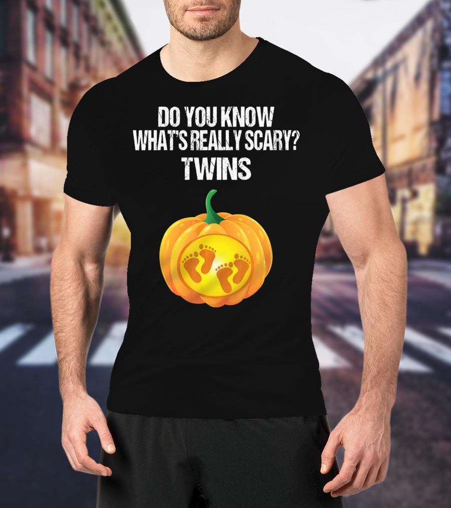 Do You Know What's Really Scary? Twins Pumpkin Belly Pregnancy Announcement T-Shirt