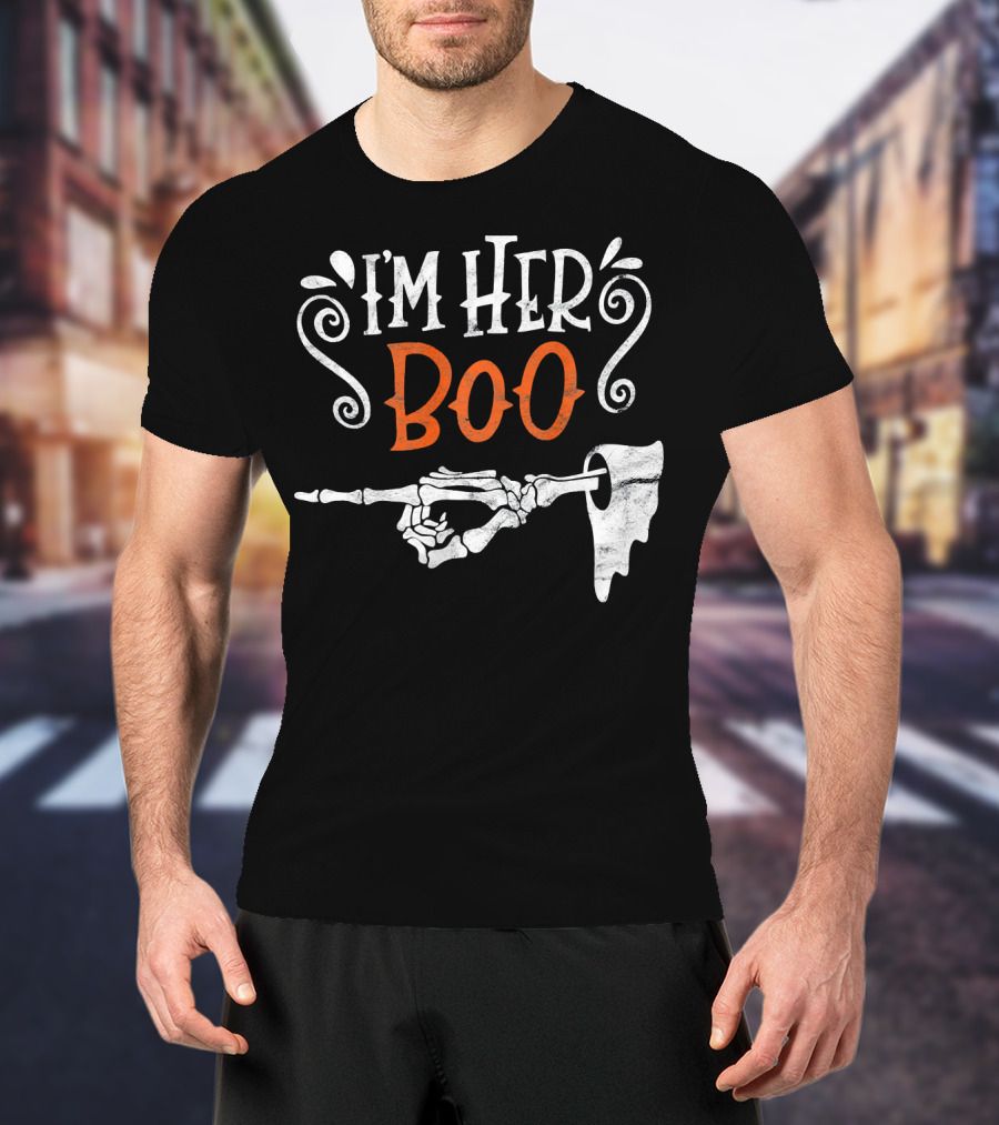 I'm Her Boo Halloween Skeleton Hand Ghost T-Shirt