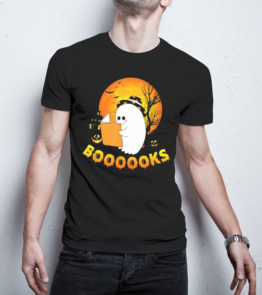 Booooooks Cute Ghost Reading Halloween Book Full Moon Scene T-Shirt