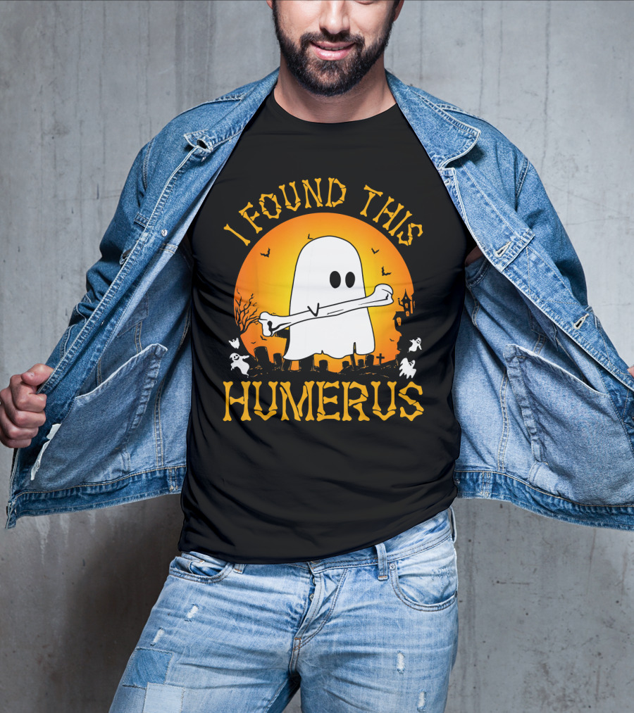 I Found This Humerus Halloween Ghost With Bone Spooky Graveyard Scene T-Shirt